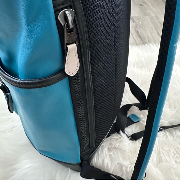 Coach CL945 Track Backpack - Picture 11 of 15